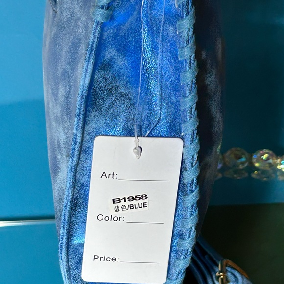 Chic Blue and Gold Women's Bag w/Bag Charm 13” x 12” x 1 - Picture 8 of 14